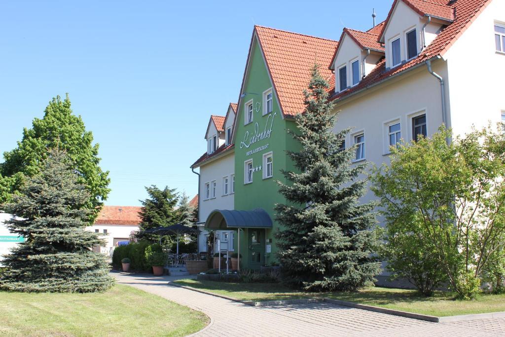 Hotel Lindenhof à Thiendorf Extérieur photo